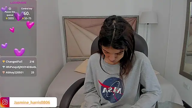 JasmineHarris online show from 24, 2, 2025