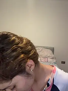 annieesweett online show from 28, 6, 2026