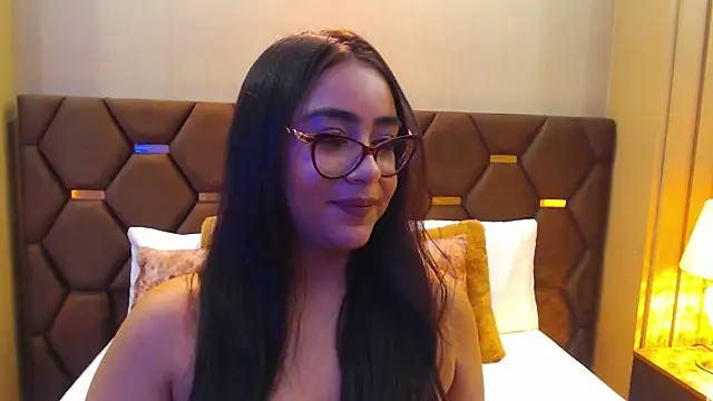 Snapshot of DevonPiers chatting on 11, 12, 2024 DevonPiers online show from 11, 12, 2024