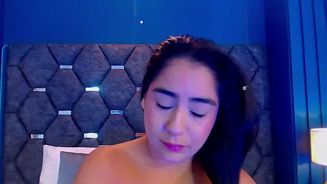 Snapshot of DevonPiers chatting on 13, 9, 2025 DevonPiers online show from 13, 9, 2025