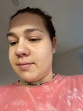 SuzieMurray online show from 26, 11, 2025