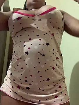 Snapshot of nanaypretinha chatting on 31, 1, 2025 nanaypretinha online show from 31, 1, 2025