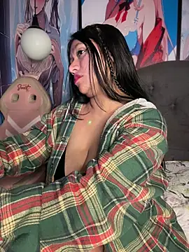 Im Little online show from 6, 7, 2026