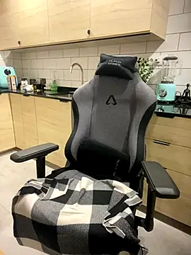 brazilianbbinuk online show from 8, 9, 2025