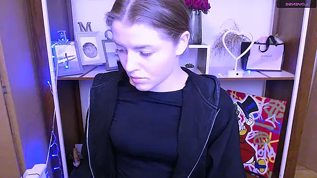 MissOliviaa  online show from 13, 1, 2025