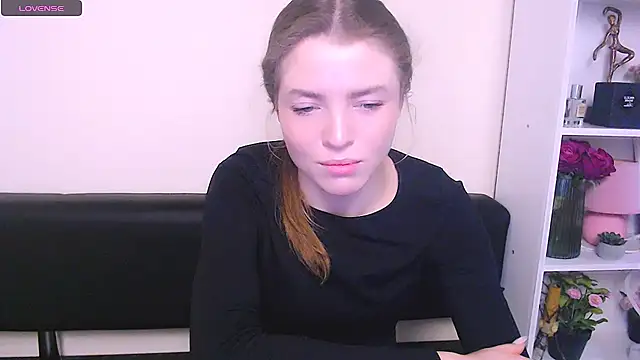 MissOliviaa  online show from 14, 2, 2025