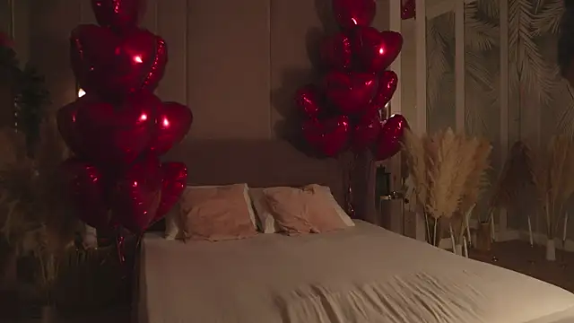 Smiley Mia online show from 19, 2, 2026