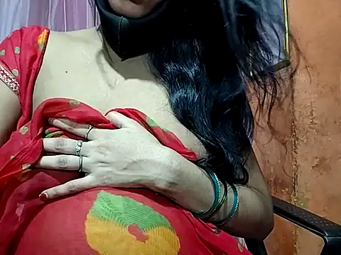 Snapshot of poojaxxx65 chatting on 17, 9, 2025 poojaxxx65 online show from 17, 9, 2025