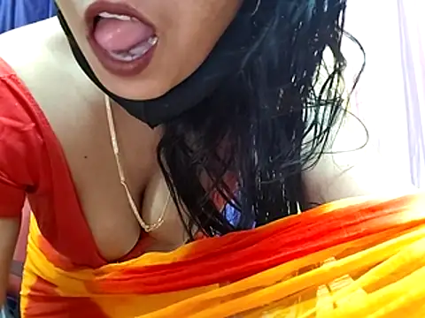 poojaxxx65 online show from 4, 4, 2026