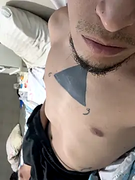 Snapshot of ArturoDelgado1 chatting on 12, 11, 2025 ArturoDelgado1 online show from 12, 11, 2025