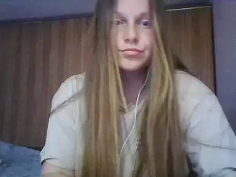 Evasapples online show from 19, 3, 2025