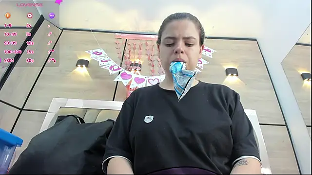 dorothy vegga online show from 18, 2, 2026