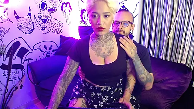 tatouagendecouple online show from 10, 1, 2025