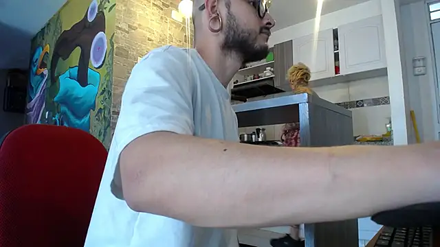 tatouagendecouple online show from 6, 2, 2025