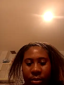 Snapshot of KennyBigWoman chatting on 17, 9, 2025 KennyBigWoman online show from 17, 9, 2025