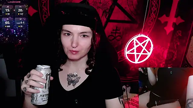 BrandiWRLD 999 online show from 19, 10, 2025