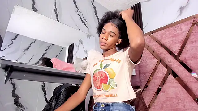 tifany bigdick online show from 1, 12, 2025