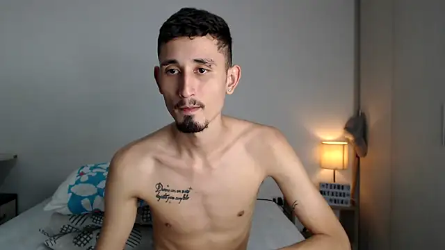 Snapshot of enzo_0814 chatting on 18, 1, 2025 enzo 0814 online show from 18, 1, 2025