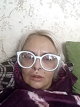 Gardener of Illusions online show from 7, 11, 2025