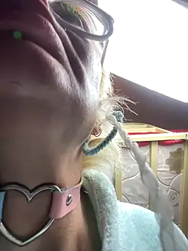 Gardener of Illusions online show from 27, 11, 2025