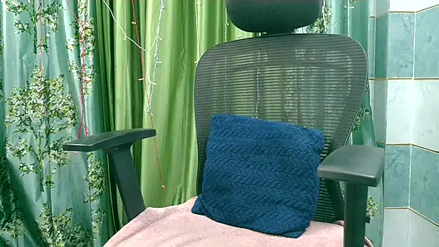 Lovely Sanvi online show from 2, 11, 2025