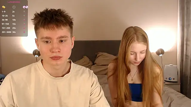 Snapshot of AliceStoneJhonyStone chatting on 20, 12, 2024 AliceStoneJhonyStone online show from 20, 12, 2024