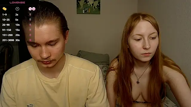 Snapshot of AliceStoneJhonyStone chatting on 14, 3, 2025 AliceStoneJhonyStone online show from 14, 3, 2025