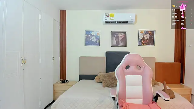 estrella bigboobs14 online show from 4, 5, 2026
