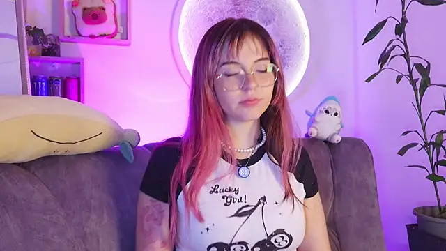 cherrybom969 online show from 16, 5, 2026