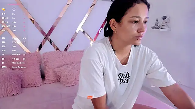 Snapshot of sexyy_kitty18 chatting on 24, 2, 2025 sexyy kitty18 online show from 24, 2, 2025