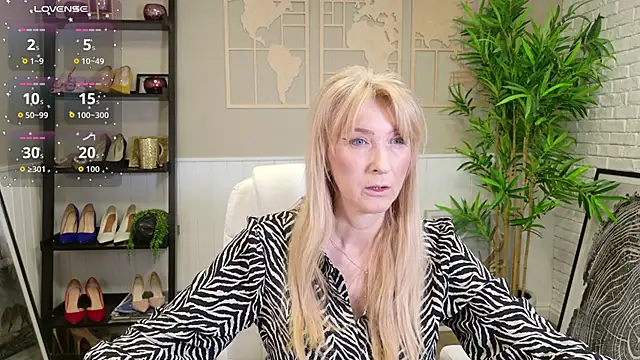 LadyLeea online show from 7, 5, 2026