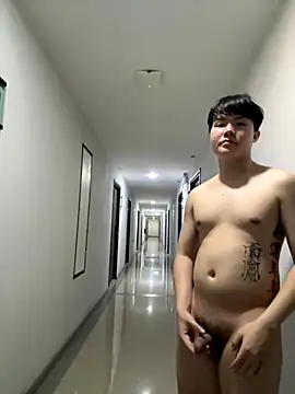 Snapshot of thehornyboyz chatting on 31, 10, 2025 thehornyboyz online show from 31, 10, 2025