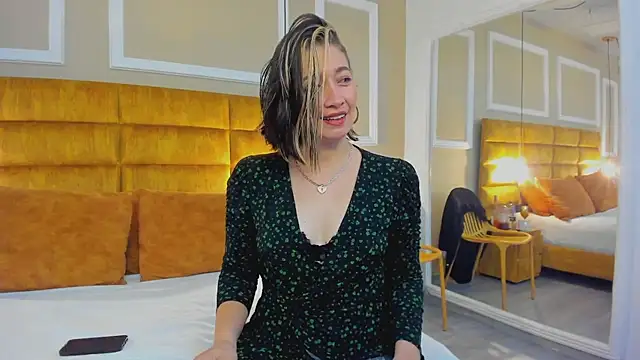 Snapshot of adarussell chatting on 12, 1, 2026 adarussell online show from 12, 1, 2026