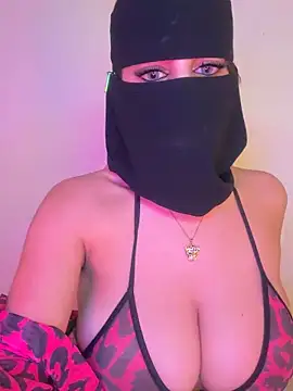 Snapshot of shanelle0 chatting on 24, 12, 2024 shanelle0 online show from 24, 12, 2024