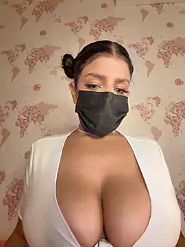 Snapshot of shanelle0 chatting on 28, 10, 2025 shanelle0 online show from 28, 10, 2025