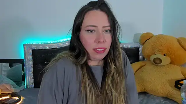 JanneKim online show from 5, 12, 2024