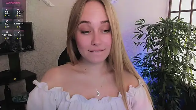 LianaBright online show from 13, 3, 2025