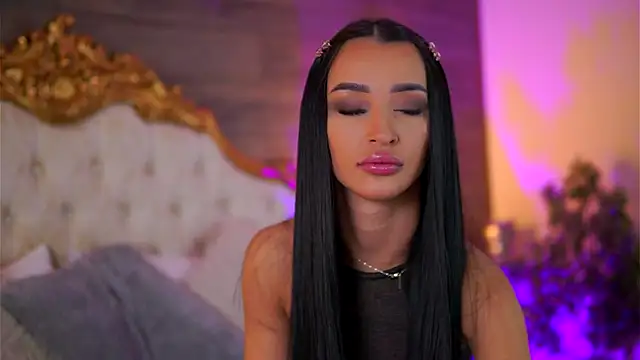 DeniseDevilles online show from 4, 2, 2025