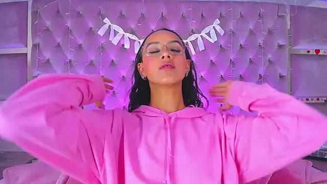 Harii 02 online show from 25, 2, 2025