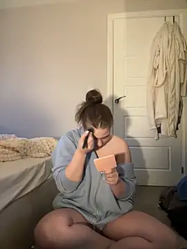 Krystal Tx online show from 1, 2, 2025