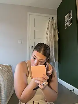 Krystal Tx online show from 17, 3, 2025