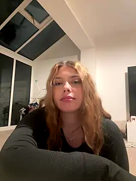 Krystal Tx online show from 21, 9, 2025