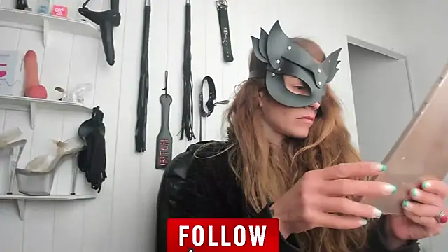 Snapshot of jessiburningheels chatting on 10, 9, 2025 jessiburningheels online show from 10, 9, 2025