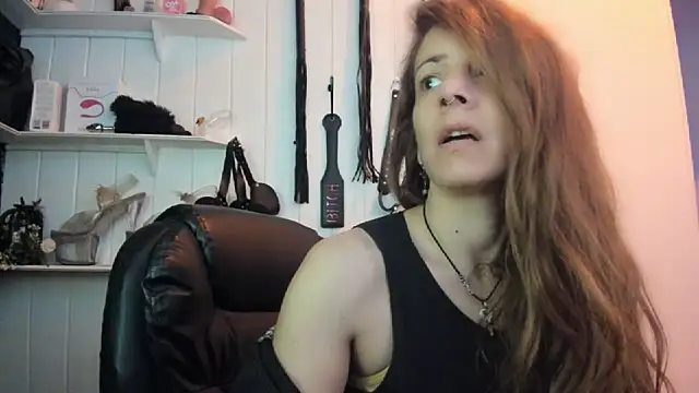 Snapshot of jessiburningheels chatting on 23, 9, 2025 jessiburningheels online show from 23, 9, 2025