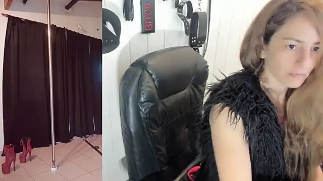 Snapshot of jessiburningheels chatting on 22, 10, 2025 jessiburningheels online show from 22, 10, 2025