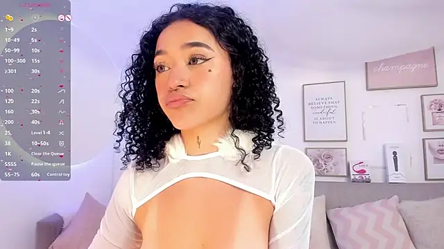 Snapshot of Crystal_Dluna chatting on 29, 1, 2025 Crystal Dluna online show from 29, 1, 2025