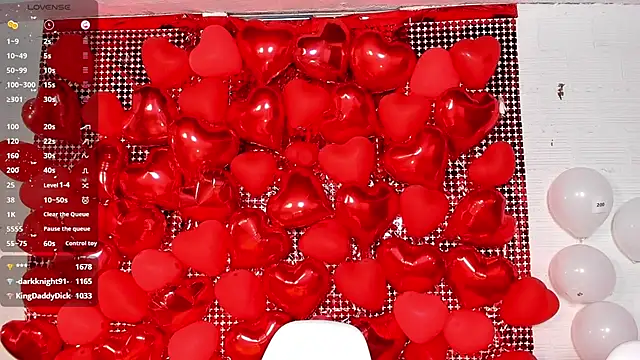 Snapshot of Crystal_Dluna chatting on 14, 2, 2025 Crystal Dluna online show from 14, 2, 2025