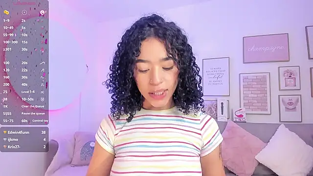 Snapshot of Crystal_Dluna chatting on 27, 2, 2025 Crystal Dluna online show from 27, 2, 2025