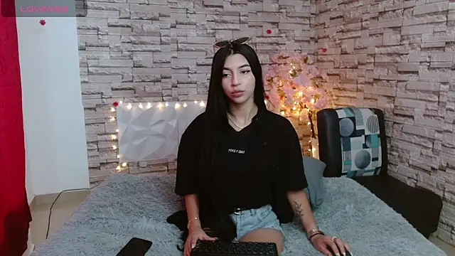 Snapshot of Vanse_lust chatting on 8, 2, 2025 Vanse lust online show from 8, 2, 2025