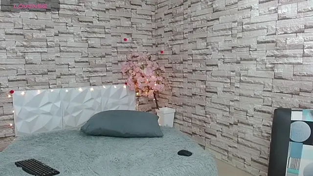 Snapshot of Vanse_lust chatting on 22, 3, 2025 Vanse lust online show from 22, 3, 2025